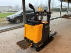 Jungheinrich Electric stacker 5