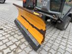 Kärcher MIC C tool carrier with snow maker and salt spreader 9