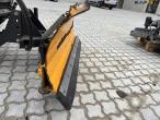 Kärcher MIC C tool carrier with snow maker and salt spreader 12