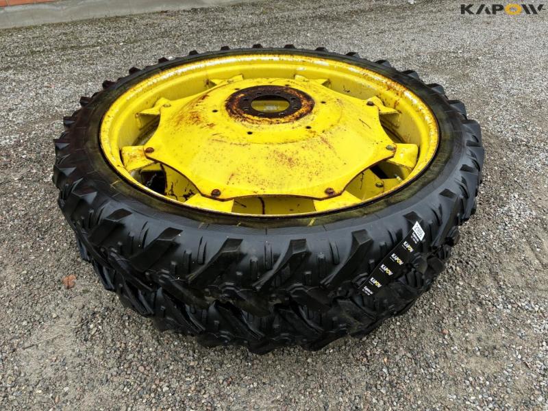 Kelber 9.5R48 sprayer wheel 1