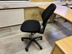 Office furniture 16