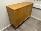 Office furniture 27