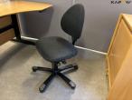 Office furniture 15