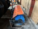 Broom 130 cm Hydraulically pulled 4