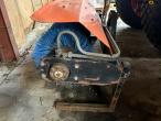 Broom 130 cm Hydraulically pulled 9