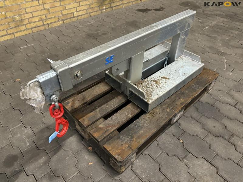 Crane arm for pallet forks 1