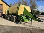 Krone Bigpack 1290 HDP XC big baler with Pomi bale trailer 3