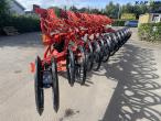 Kuhn 6 furrow - Vari Master L 26