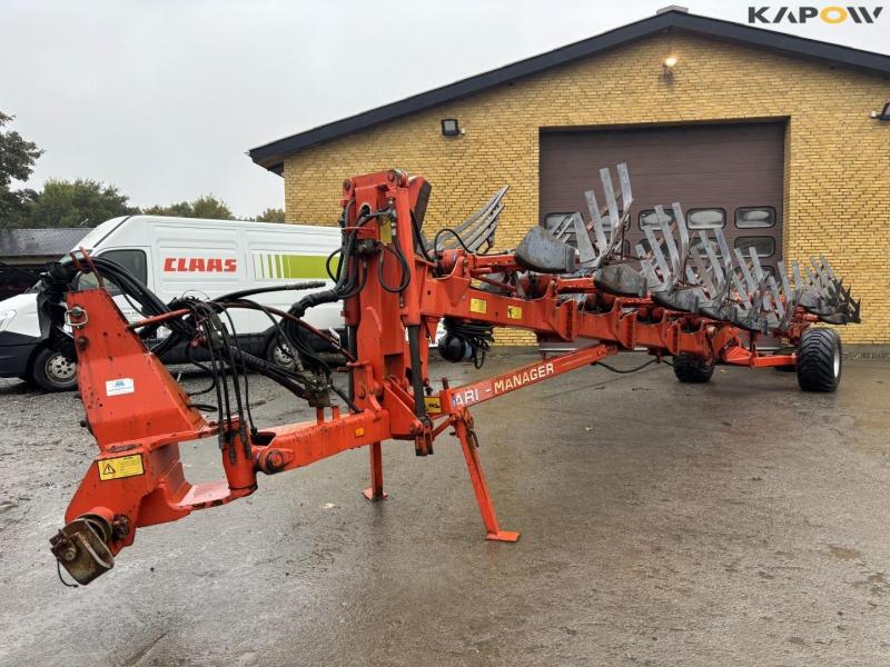 Kuhn 8 furrow plow 1