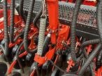 Kuhn rotor sowing set with seed sowing box 28