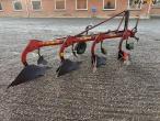 Kverneland 4 furrow pipe plow 4