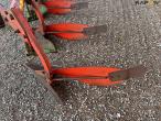 Kverneland 4 furrow pipe plow 21