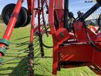 Kverneland 91150 C 4-rotor rake 38