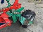 Kverneland EG 100-300 6-furrow plough 37