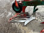 Kverneland eg100 plow 25