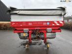 Kverneland fertilizer spreader 2