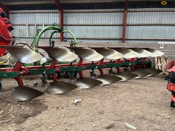 Kverneland PB 100 7 furrow reversible... 