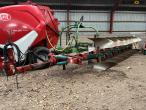 Kverneland PB 100 7 furrow reversible plough 2