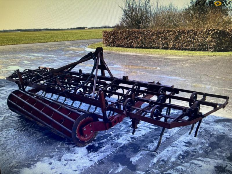 Marsk Stig stubble harrow for front mounting 1