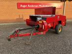 Massey Ferguson 128 small baler 1