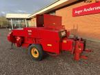 Massey Ferguson 128 small baler 7