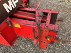 Massey Ferguson 128 small baler 20