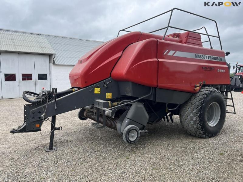 Massey Ferguson 2190 with Spragelse bale wagon 1