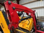 Massey Ferguson 3708 S 4WD with front lift and front loader 69