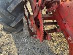 Massey Ferguson 820 tractor 17