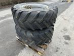 Michelin 480/65-R28 twin wheels 5