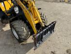 Mustang 306 Skid Steer Loader 12