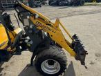 Mustang 306 Skid Steer Loader 13