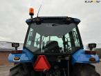 New Holland 6640 tractor 22