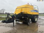 New Holland BB940A mini big baler 1