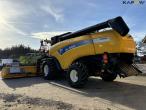 New Holland CX 8060 FSH combine 7