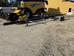 New Holland CX 8060 FSH combine 88