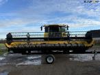 New Holland CX8080 combine harvester 5