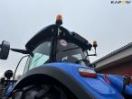 New Holland T7290 tractor 26