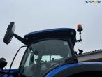 New Holland T7290 tractor 27