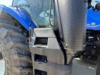 New Holland T8.435 Power Command tractor with GPS 28