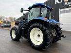 New Holland TSA 135 tractor 7