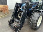 New Holland TSA 135 tractor 10