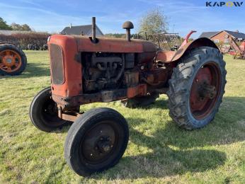 Nuffield universal tractor