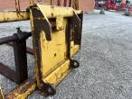 Pallet forks with Cat change 10