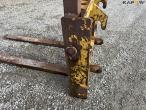 Pallet forks with Cat change 10