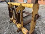 Pallet forks with Cat change 21