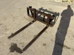 Pallet forks with Euro brackets 1