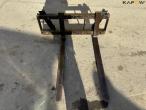 Pallet forks with Euro brackets 2