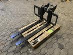 Pallet forks with Hydrema switch 7