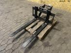 Pallet forks with Hydrema switch 7